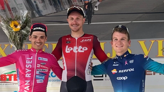 textielprijs podium